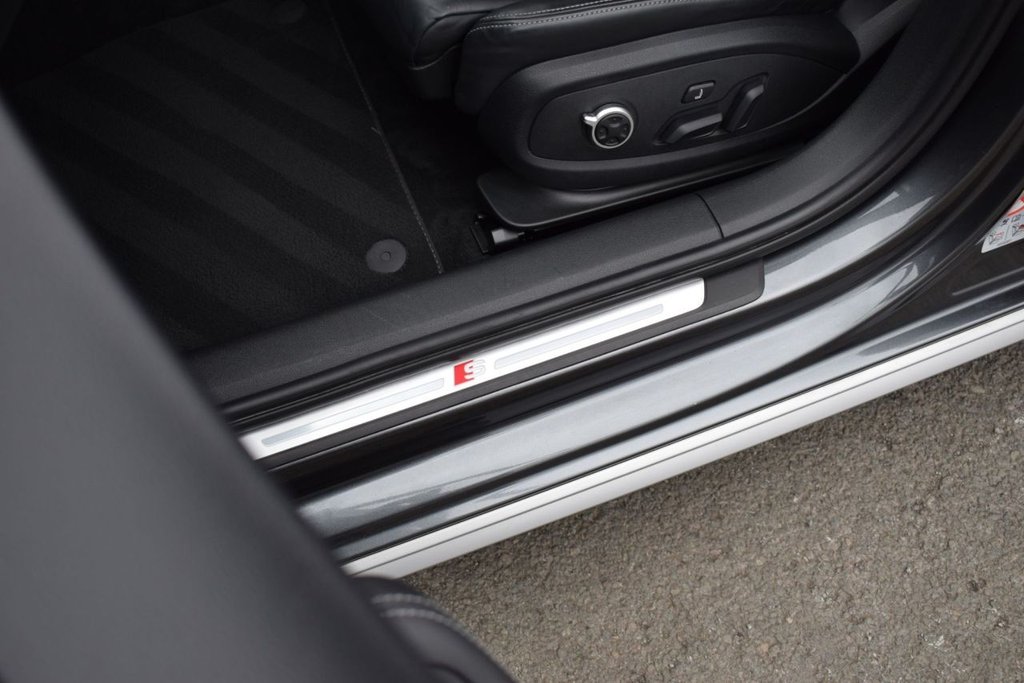 Used Audi A4 2020 for sale - 77952635: Photo 31