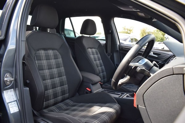 Used Volkswagen Golf 2018 for sale - 75537917: Photo 18