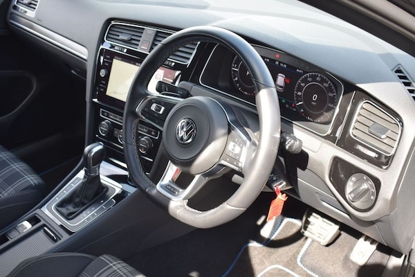 Used Volkswagen Golf 2018 for sale - 75537917: Photo 29