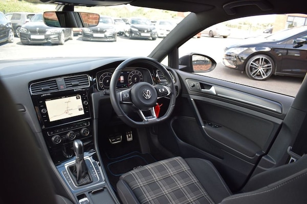 Used Volkswagen Golf 2018 for sale - 75537917: Photo 30