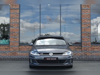 Used Volkswagen Golf 2018 for sale - 75537917: Photo