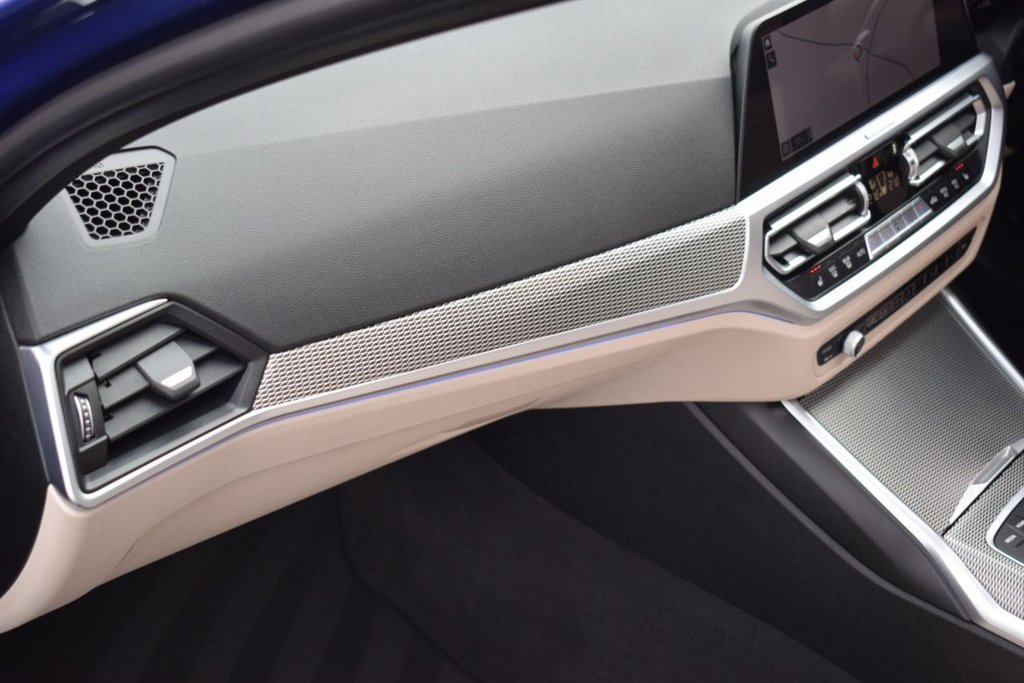 Used BMW 3 Series 2019 for sale - 77100969: Photo 38