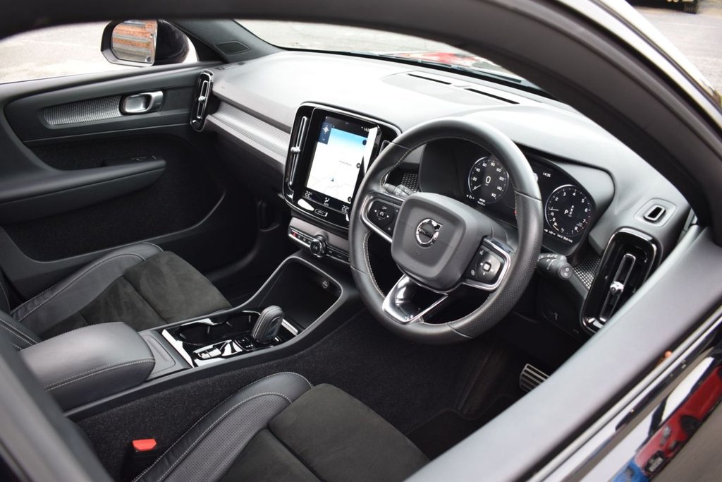 Used Volvo XC40 2020 for sale - 77936148: Photo 3