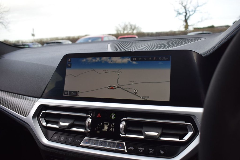 Used BMW 3 Series 2019 for sale - 77636812: Photo 17