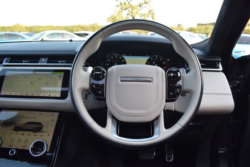 Used Land Rover Range Rover Velar 2017 for sale - 76080516: Photo 10