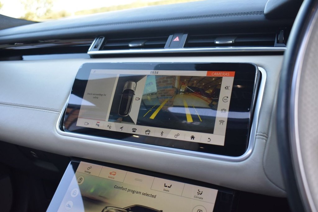 Used Land Rover Range Rover Velar 2017 for sale - 76080516: Photo 22