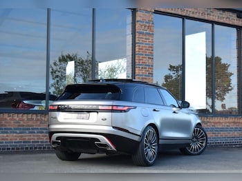 Used Land Rover Range Rover Velar 2017 for sale - 76080516: Photo 2