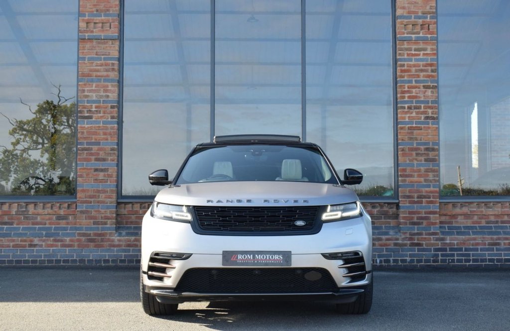 Used Land Rover Range Rover Velar 2017 for sale - 76080516: Photo 4