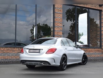 Used Mercedes-Benz C-Class 2014 for sale - 75923887: Photo