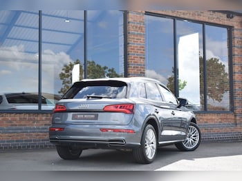 Used Audi Q5 2019 for sale - 78758342: Photo