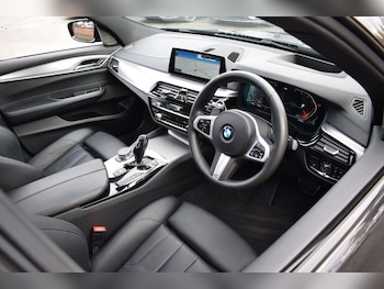 Used BMW 6 Series Gran Turismo 2020 for sale - 77654701: Photo