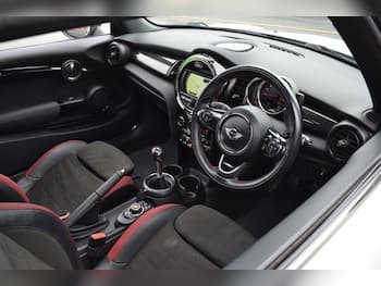 Used MINI Hatch 2017 for sale - 79843036: Photo
