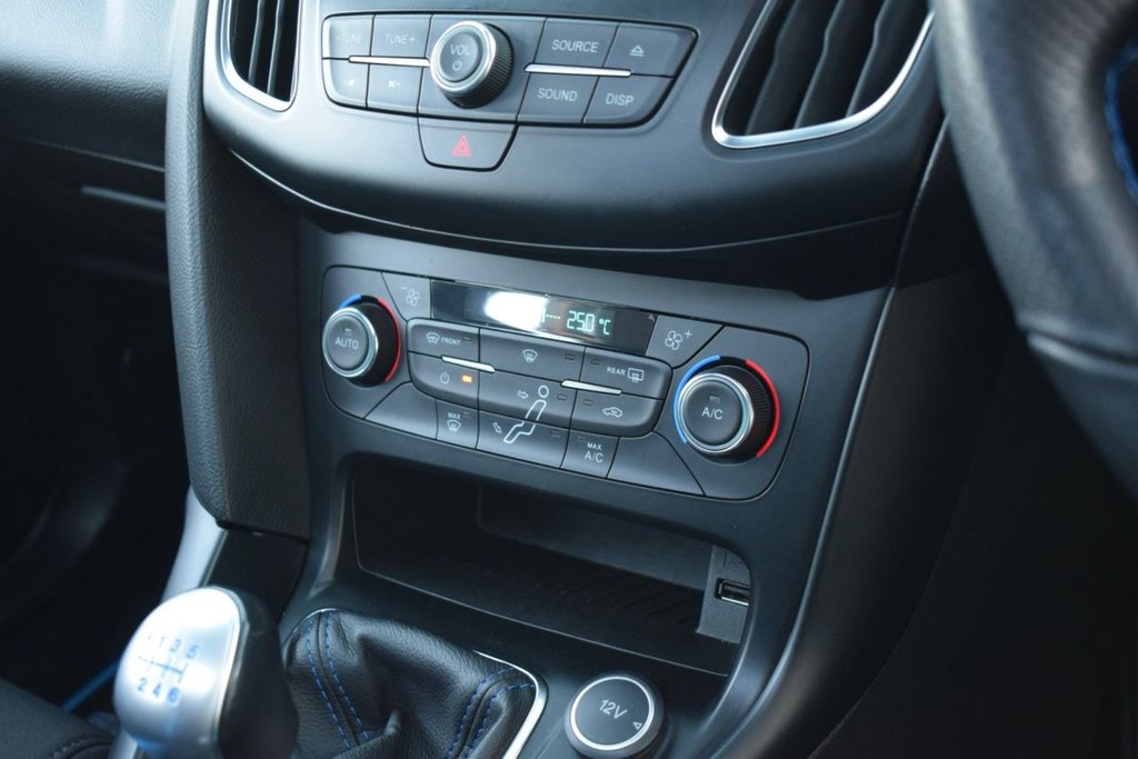 Used Ford Focus 2016 for sale - 76725096: Photo 26