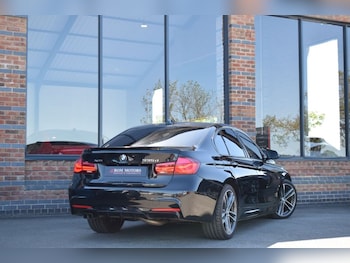 Used BMW 3 Series 2018 for sale - 78401247: Photo