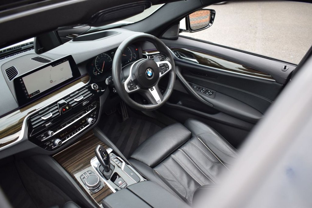 Used BMW 5 Series 2018 for sale - 76279433: Photo 29