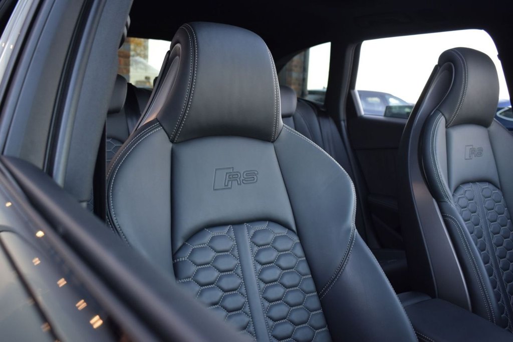 Used Audi RS4 2023 for sale - 77563730: Photo 15