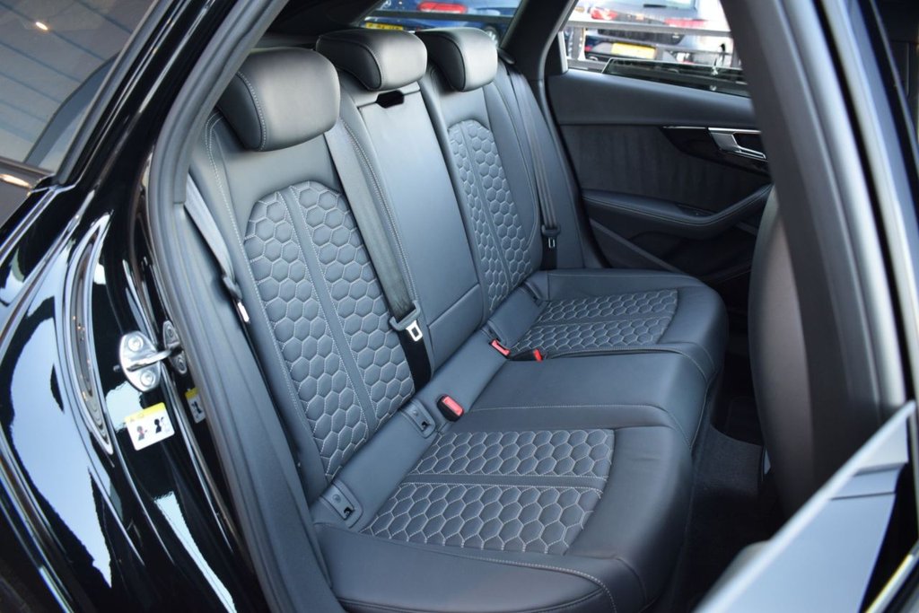 Used Audi RS4 2023 for sale - 77563730: Photo 28