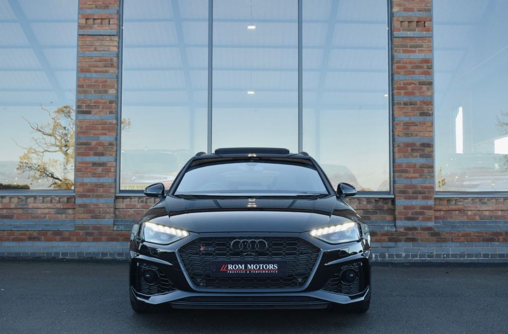 Used Audi RS4 2023 for sale - 77563730: Photo 4