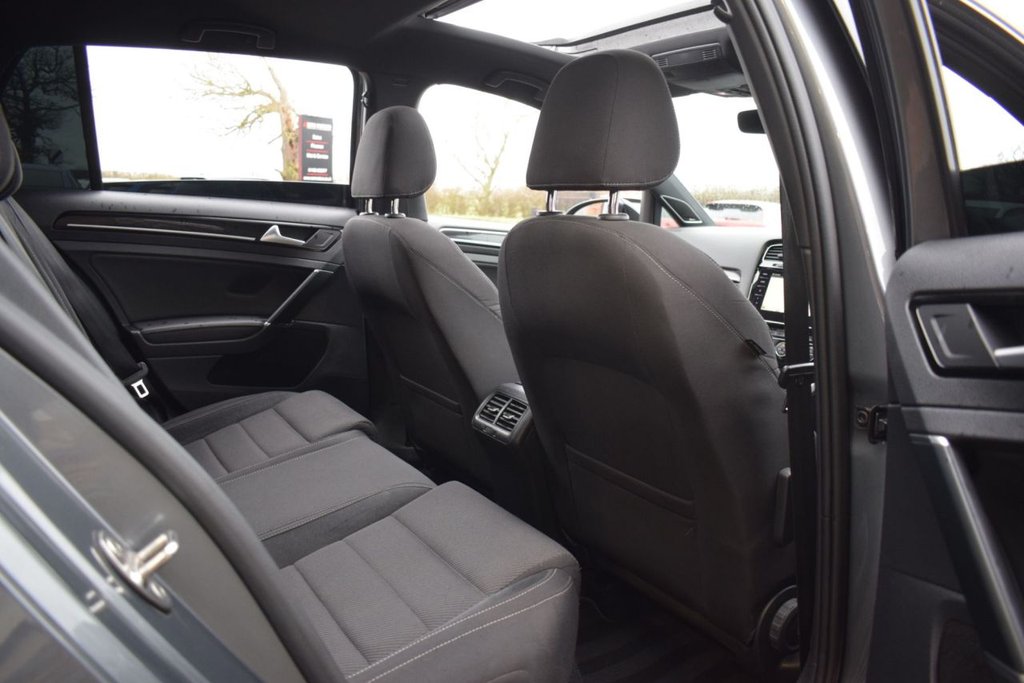 Used Volkswagen Golf 2017 for sale - 77313264: Photo 21