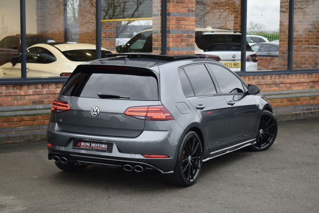 Used Volkswagen Golf 2017 for sale - 77313264: Photo 32