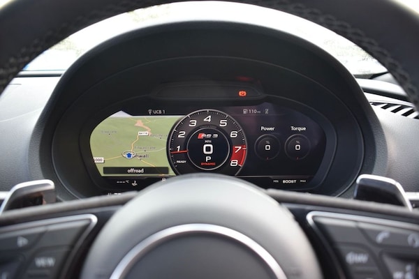 Used Audi RS3 2017 for sale - 75752645: Photo 11