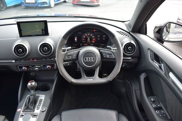 Used Audi RS3 2017 for sale - 75752645: Photo 18