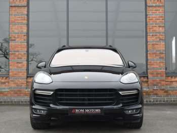 Used Porsche Cayenne 2016 for sale - 73727489: Photo