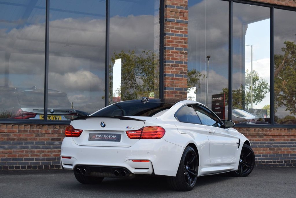 Used BMW M4 2015 for sale - 76105404: Photo 2