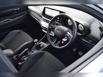 Used Hyundai i20 2023 for sale - 78828686: Photo