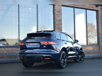 Used Jaguar F-Pace 2020 for sale - 76768406: Photo