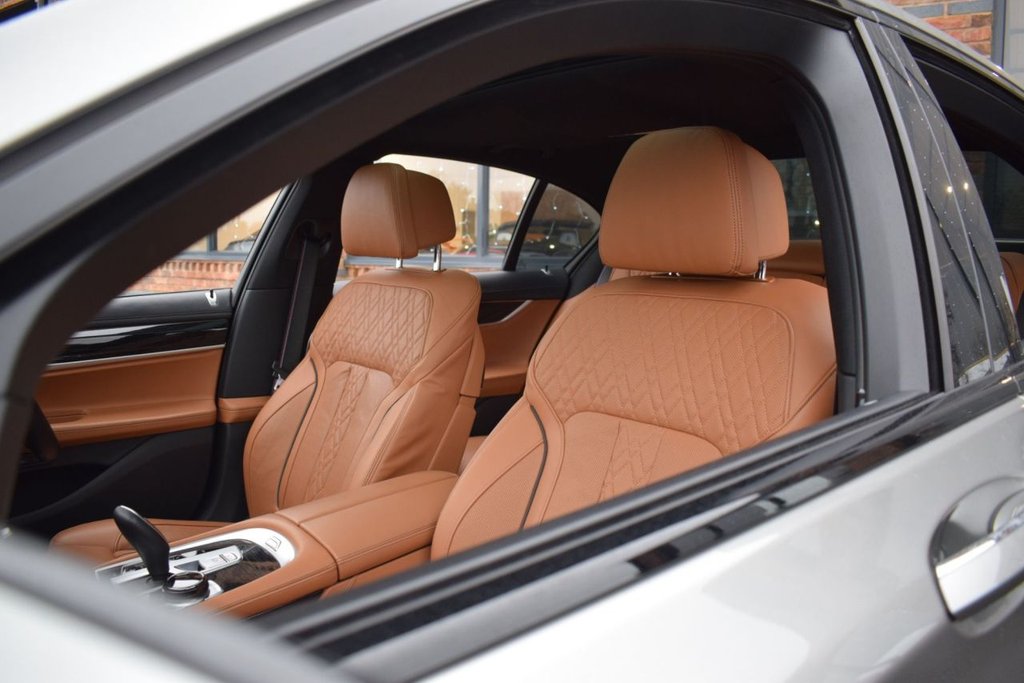 Used BMW 7 Series 2020 for sale - 76312912: Photo 30
