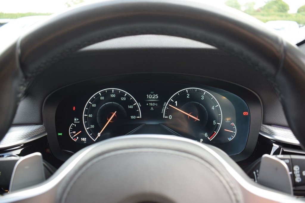 Used BMW 5 Series 2019 for sale - 76481531: Photo 12