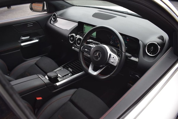 Used Mercedes-Benz GLA 2021 for sale - 75612983: Photo 3