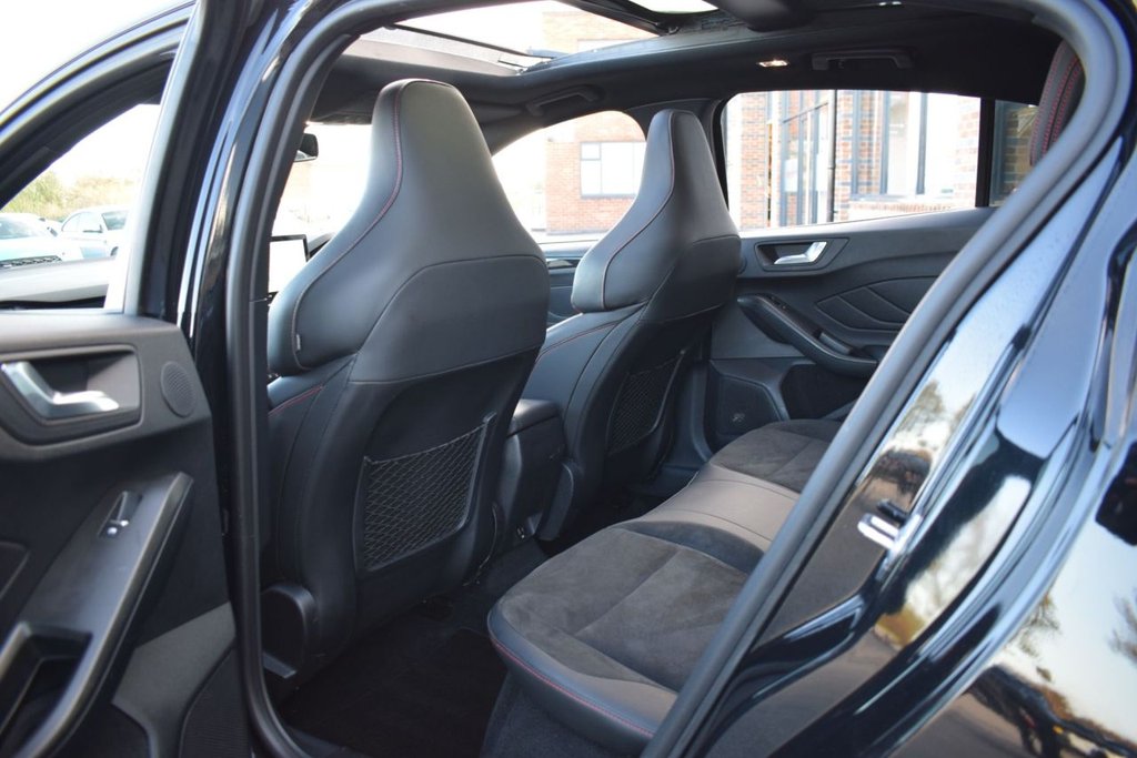 Used Ford Focus 2022 for sale - 76395700: Photo 30