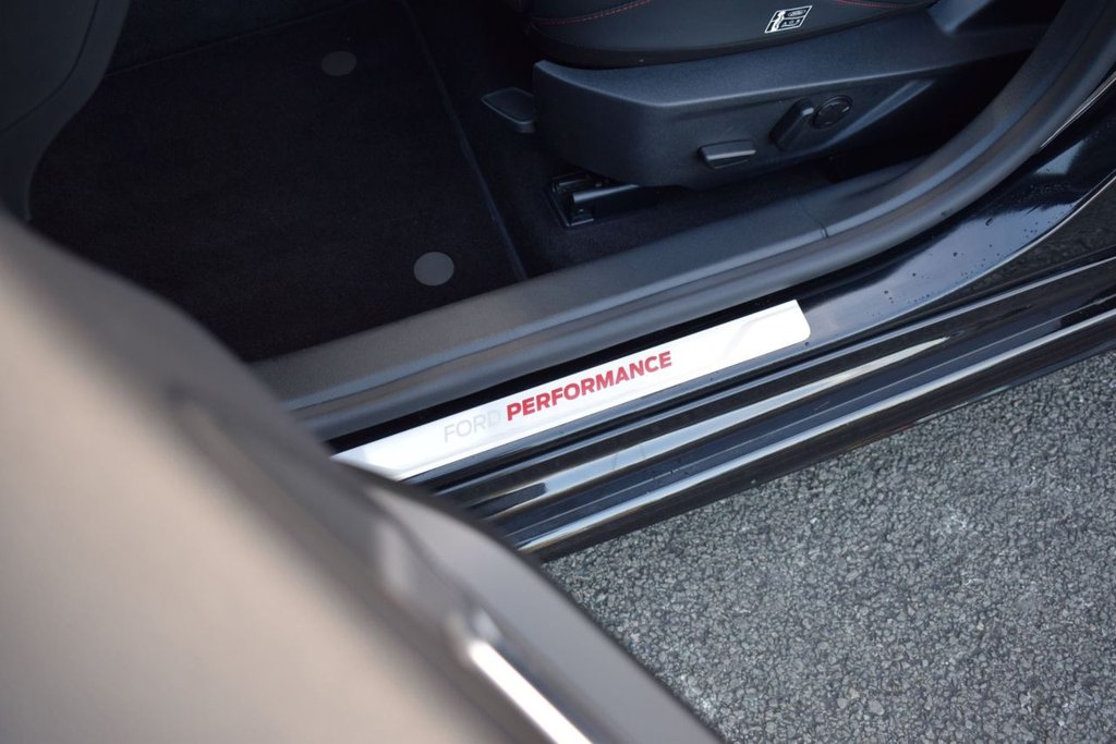 Used Ford Focus 2022 for sale - 76395700: Photo 35