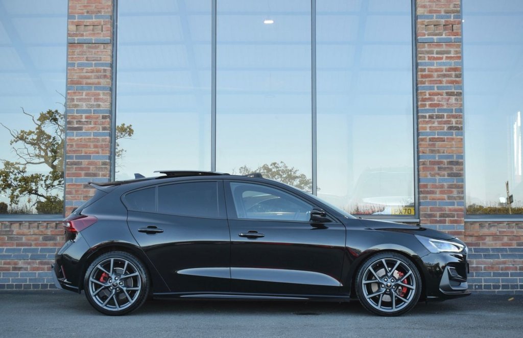 Used Ford Focus 2022 for sale - 76395700: Photo 6