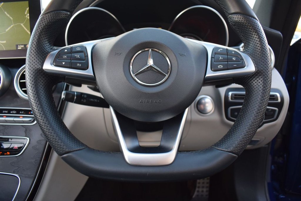 Used Mercedes-Benz C Class 2016 for sale - 76376352: Photo 11