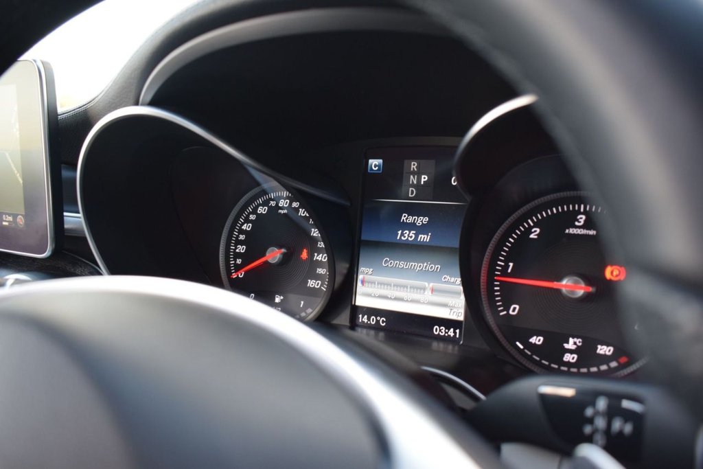 Used Mercedes-Benz C Class 2016 for sale - 76376352: Photo 14