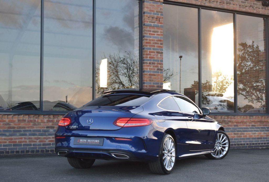 Used Mercedes-Benz C Class 2016 for sale - 76376352: Photo 2