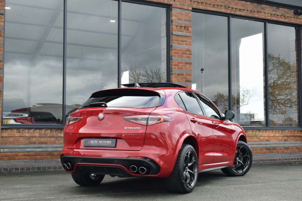 Used Alfa Romeo Stelvio 2023 for sale - 76642062: Photo 2