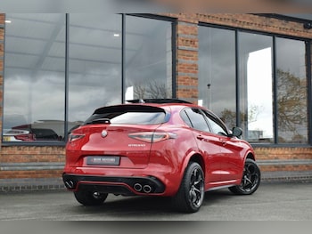 Used Alfa Romeo Stelvio 2023 for sale - 76642062: Photo