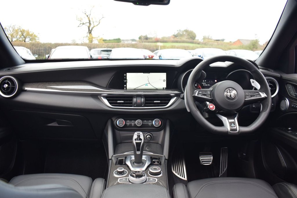 Used Alfa Romeo Stelvio 2023 for sale - 76642062: Photo 32