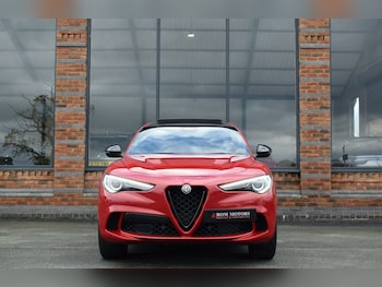 Used Alfa Romeo Stelvio 2023 for sale - 76642062: Photo