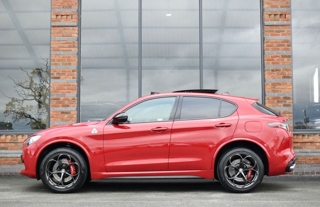 Used Alfa Romeo Stelvio 2023 for sale - 76642062: Photo 9