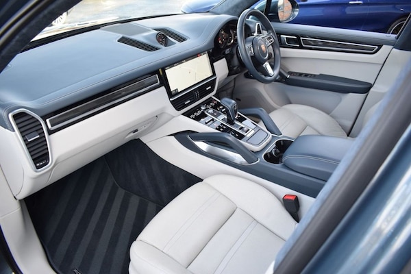 Used Porsche Cayenne 2019 for sale - 73831400: Photo 33