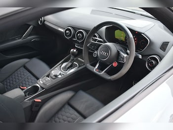 Used Audi TT RS 2020 for sale - 78017158: Photo
