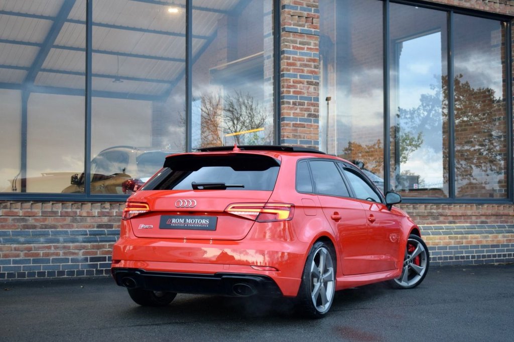 Used Audi RS3 2018 for sale - 76768162: Photo 2