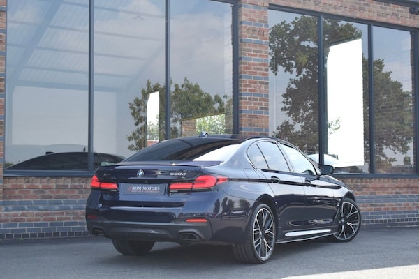 Used BMW 5 Series 2022 for sale - 75537896: Photo 2