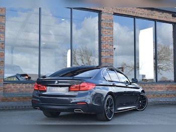 Used BMW 5 Series 2020 for sale - 77849830: Photo