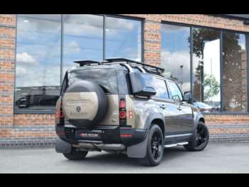 Used Land Rover Defender 2020 for sale - 75149192: Photo